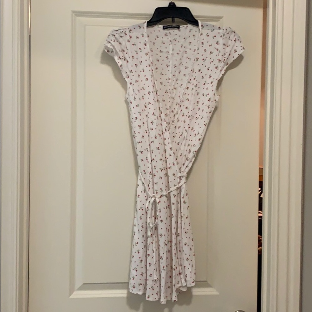 Brandy Melville Robbie Dress White w/ Red Floral